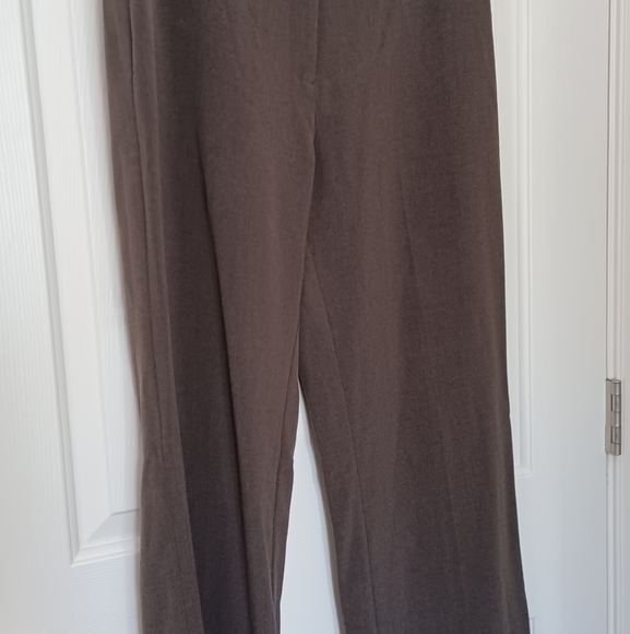 Dress pants - Picture 2 of 5